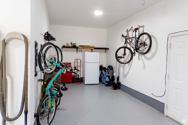 964 W Vahe St, Draper, UT 84020 - garage with freestanding refrigerator