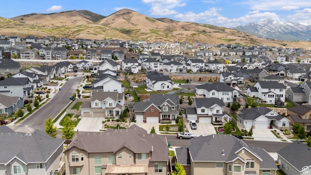 776 W Horizon Dr, Lehi, UT 84043 - aerial view of property's location featuring nearby suburban area and a mountain backdrop