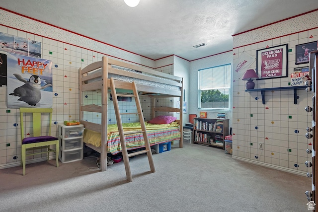 9039 S 1660 E, Sandy, UT 84093 - bedroom featuring carpet floors, wallpapered walls, and a textured ceiling