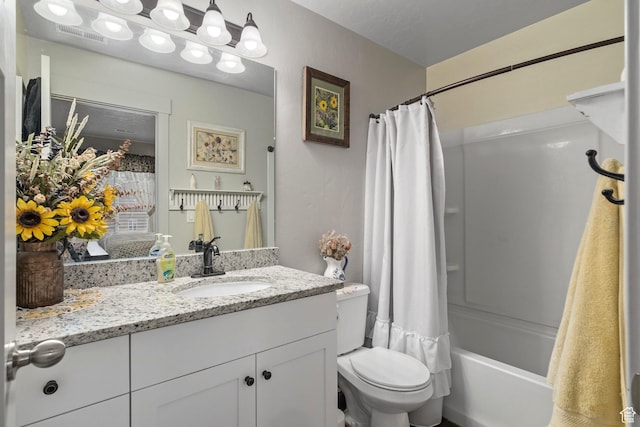 177 E 610 S, Santaquin, UT 84655 - full bath with vanity, toilet, and shower / bath combination with curtain