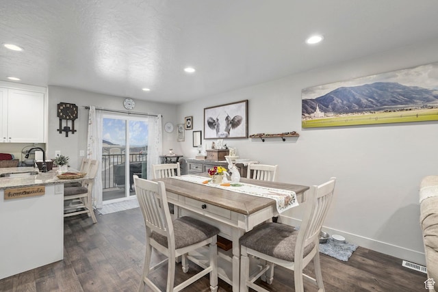 177 E 610 S, Santaquin, UT 84655 - dining space with dark wood finished floors, recessed lighting, and baseboards
