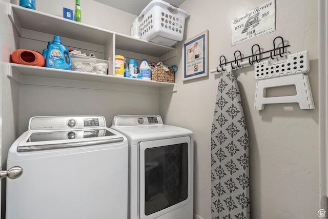 177 E 610 S, Santaquin, UT 84655 - laundry area featuring washer and clothes dryer
