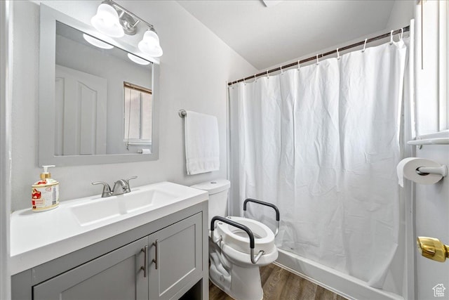 2811 E Paradise Way, St George, UT 84790 - full bath with wood finished floors, toilet, vanity, and curtained shower
