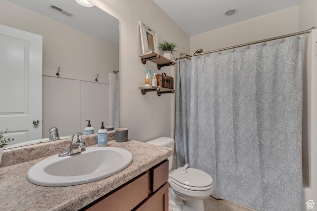 14496 S Edgemere Dr W, Herriman, UT 84096 - full bathroom with vanity, toilet, and a shower with shower curtain