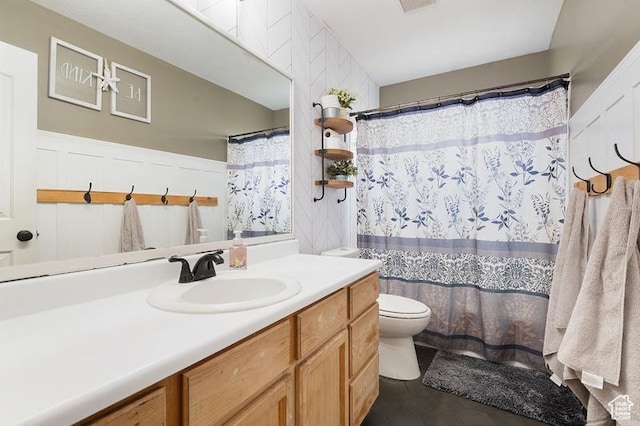 3186 W 5925 S, Roy, UT 84067 - full bath with toilet, vanity, and a shower with shower curtain