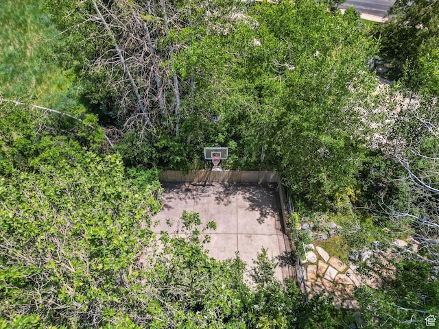 2692 S Grand Oak Cir E, Bountiful, UT 84010 - view of patio / terrace featuring basketball court