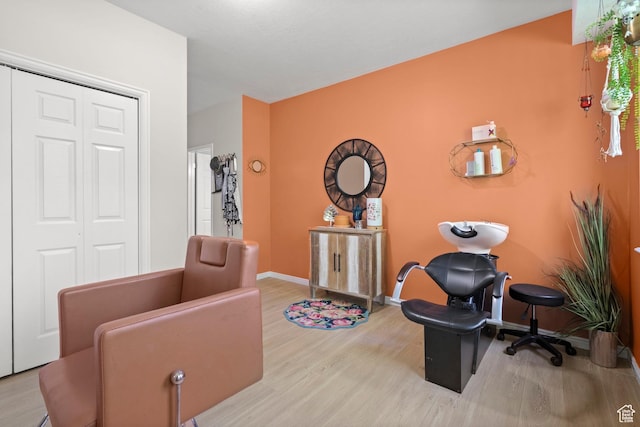 2692 S Grand Oak Cir E, Bountiful, UT 84010 - sitting room with wood finished floors and baseboards