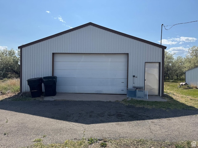 6153 E 2000 N, Roosevelt, UT 84066 - view of detached garage