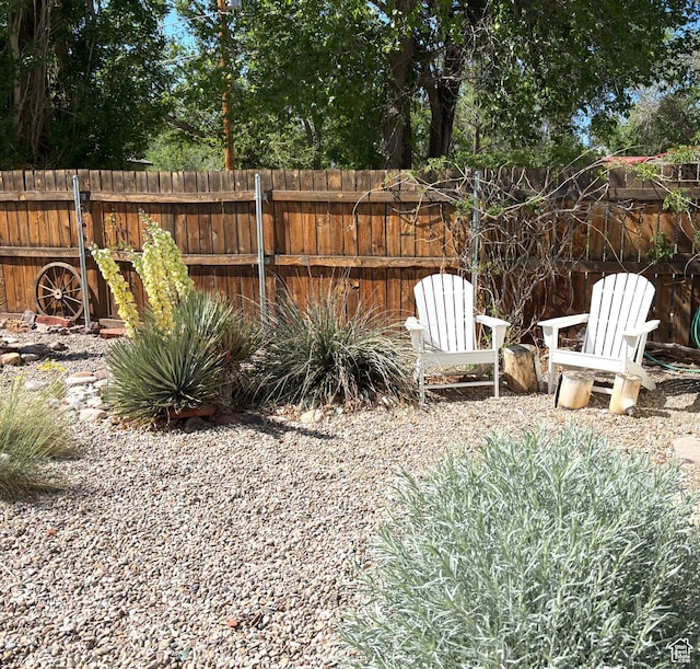 380 Portal Vista Loop, Moab, UT 84532 - view of yard