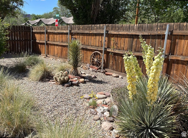 380 Portal Vista Loop, Moab, UT 84532 - view of yard