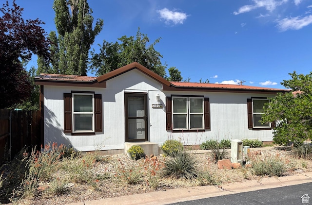 380 Portal Vista Loop, Moab, UT 84532 - view of front of home with metal roof