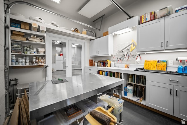 97 S 495 W, Ivins, UT 84738 - kitchen featuring open shelves