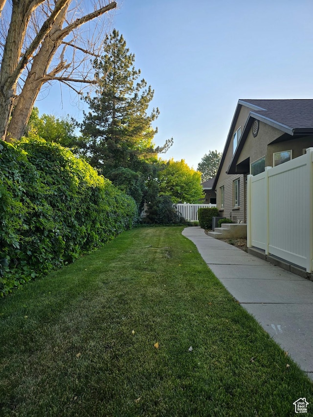 82 S Santa Rita Pl, West Jordan, UT 84088 - view of yard