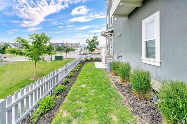 10777 S Lamond Dr W, South Jordan, UT 84009 - view of yard with a residential view