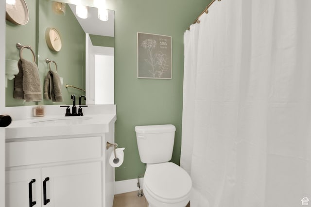 10777 S Lamond Dr W, South Jordan, UT 84009 - full bathroom featuring vanity, toilet, and a shower with shower curtain