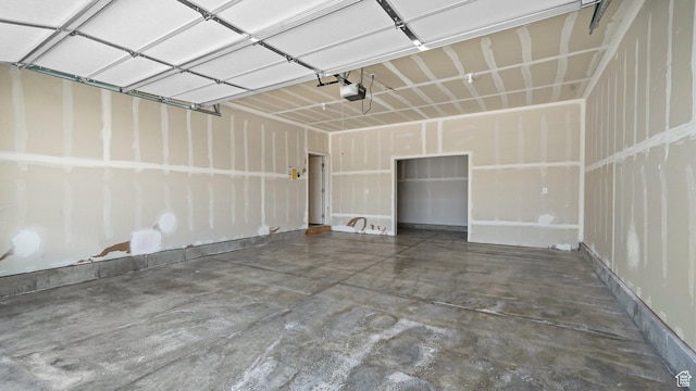 521 W 1110 N Unit Hc4, Logan, UT 84341 - garage with a garage door opener