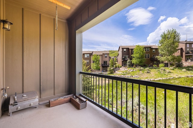 13597 N Hillclimb Ln, Kamas, UT 84036 - balcony featuring a residential view