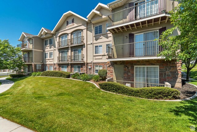 2097 N Morning Star Dr W Unit C8, Saratoga Springs, UT 84045 - photo 4