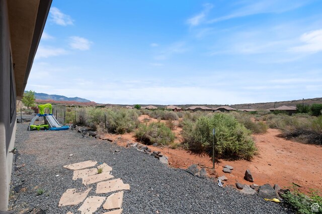 258 N Windsor Dr, Washington, UT 84780 - view of yard with a mountain view
