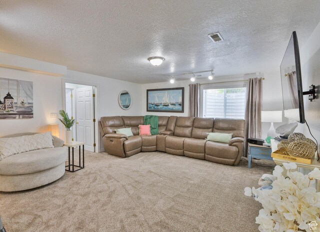 675 S 30 E, Ephraim, UT 84627 - living room with a textured ceiling and carpet flooring