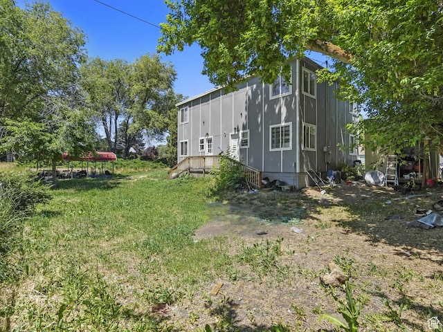 60 S Whiteside St, Layton, UT 84041 - view of yard