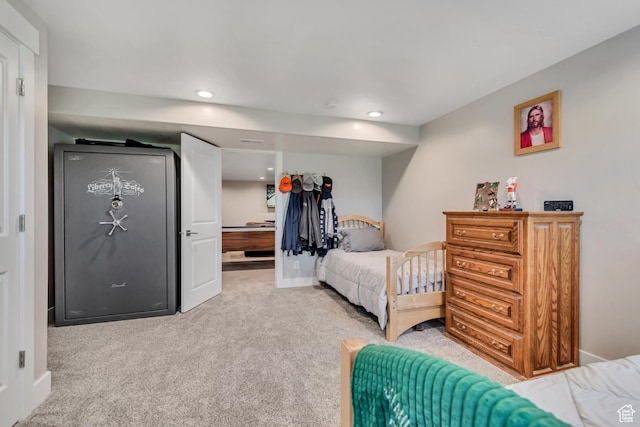 719 E Center St, Genola, UT 84655 - bedroom with light carpet, recessed lighting, and baseboards