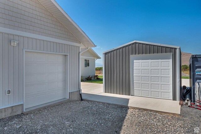 719 E Center St, Genola, UT 84655 - view of garage