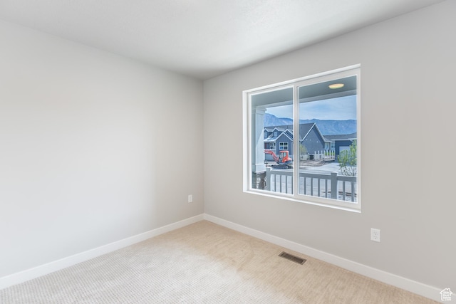 3087 N 2875 W Unit 4, Plain City, UT 84404 - unfurnished room with carpet