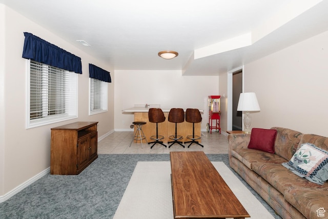 831 S 1150 E, Preston, ID 83263 - living area featuring bar area and baseboards