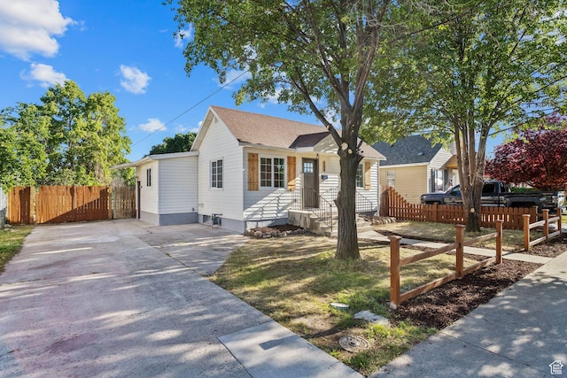 155 W 800 N, Spanish Fork, UT 84660 - view of front of house featuring driveway