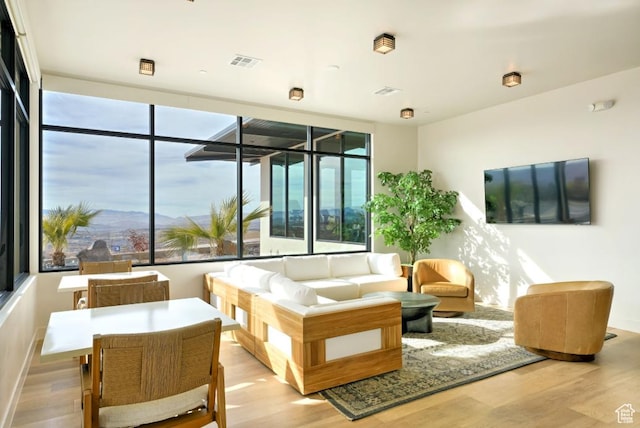 1367 N Daylight St Unit 16, Washington, UT 84780 - view of building lobby