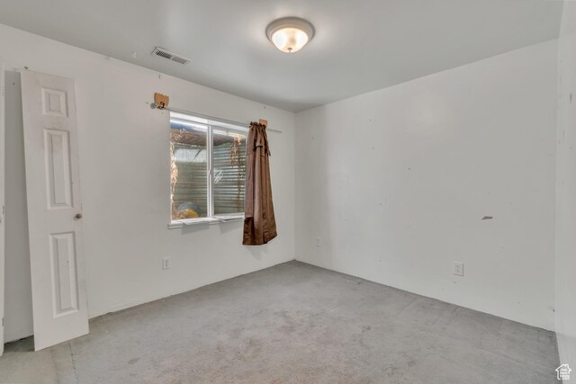 2172 White Pine Rd, Eagle Mountain, UT 84005 - unfurnished room featuring carpet flooring