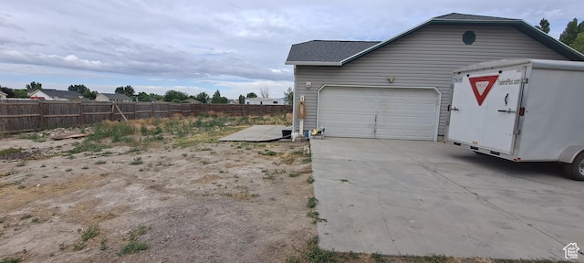2172 White Pine Rd, Eagle Mountain, UT 84005 - garage featuring driveway