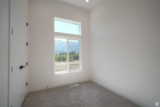 5866 N Fork Rd, Eden, UT 84310 - empty room with baseboards, carpet floors, and recessed lighting