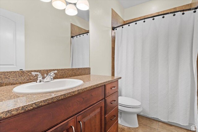 150 N 1015 W, Manti, UT 84642 - bathroom with vanity, toilet, tile patterned floors, and a shower with curtain