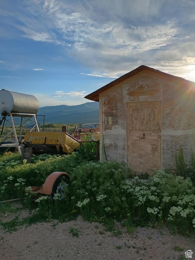 1665 E 1280 N, Mount Pleasant, UT 84647 - view of outbuilding with a mountain view