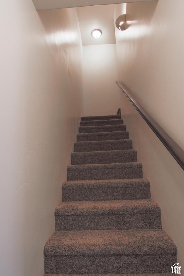 3853 S Red Valley Cir S Unit 23-A4, Moab, UT 84532 - view of staircase