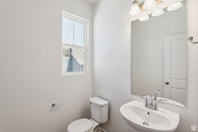 6656 W 11800 S Unit 619, South Jordan, UT 84009 - bathroom featuring a sink and toilet