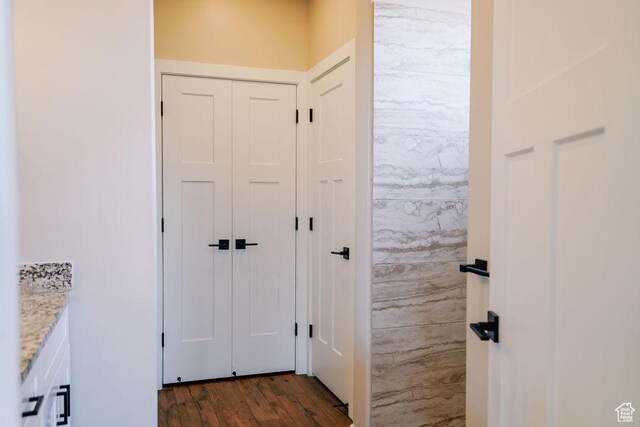 579 N Staci Dr, Hurricane, UT 84737 - entryway with dark wood finished floors