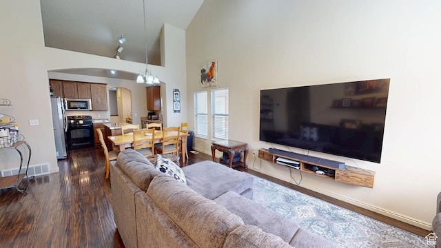 10219 S Sacramento Way S, Jordan, UT 84009 - photo 2