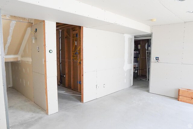 197 W 1750 N, Lehi, UT 84043 - unfinished basement featuring gas water heater