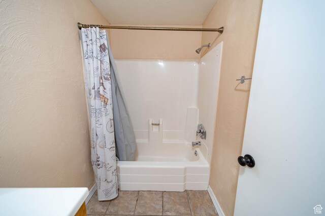 617 Aspen Cir, Price, UT 84501 - full bath featuring shower / tub combo and tile patterned flooring