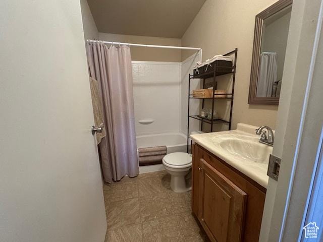 6430 S 37280 W Unit 40, Fruitland, UT 84027 - full bathroom with vanity and shower / tub combo
