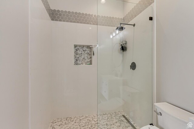370 S Got Teeth Ln E, Emigration Canyon, UT 84108 - bathroom featuring tiled shower
