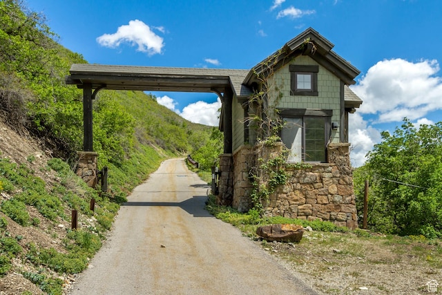 370 S Got Teeth Ln E, Emigration Canyon, UT 84108 - view of front of house with stone siding