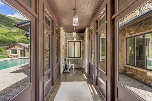 370 S Got Teeth Ln E, Emigration Canyon, UT 84108 - view of unfurnished sunroom