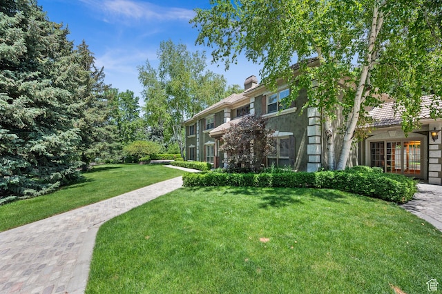 5757 S Holladay Blvd E, Holladay, UT 84121 - view of community featuring a yard