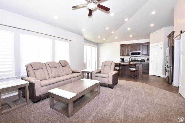 397 S Trejo Ridge Rd E, Grantsville, UT 84029 - living room featuring lofted ceiling, recessed lighting, a ceiling fan, and wood finished floors