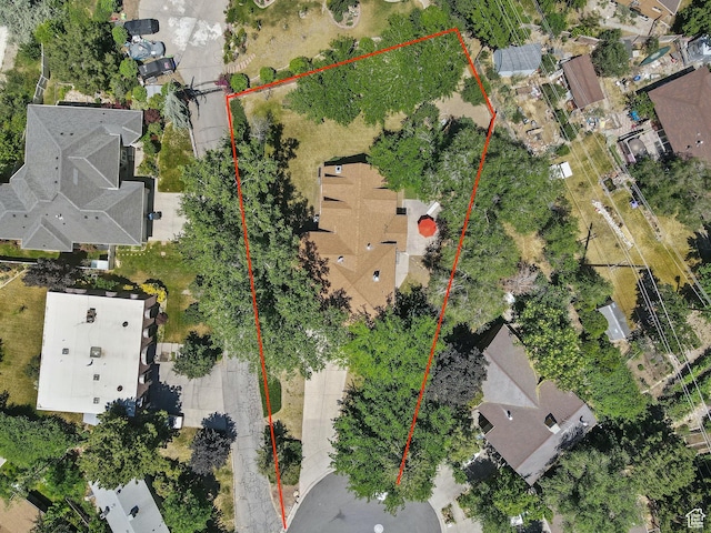 2673 E Toni Cir S, Cottonwood Heights, UT 84121 - aerial overview of property's location with property boundaries highlighted