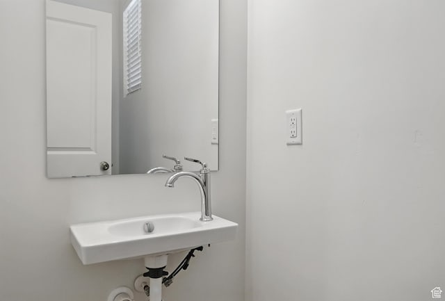 98 E Stroll Ave Unit 809, Saratoga Springs, UT 84045 - bathroom with a sink